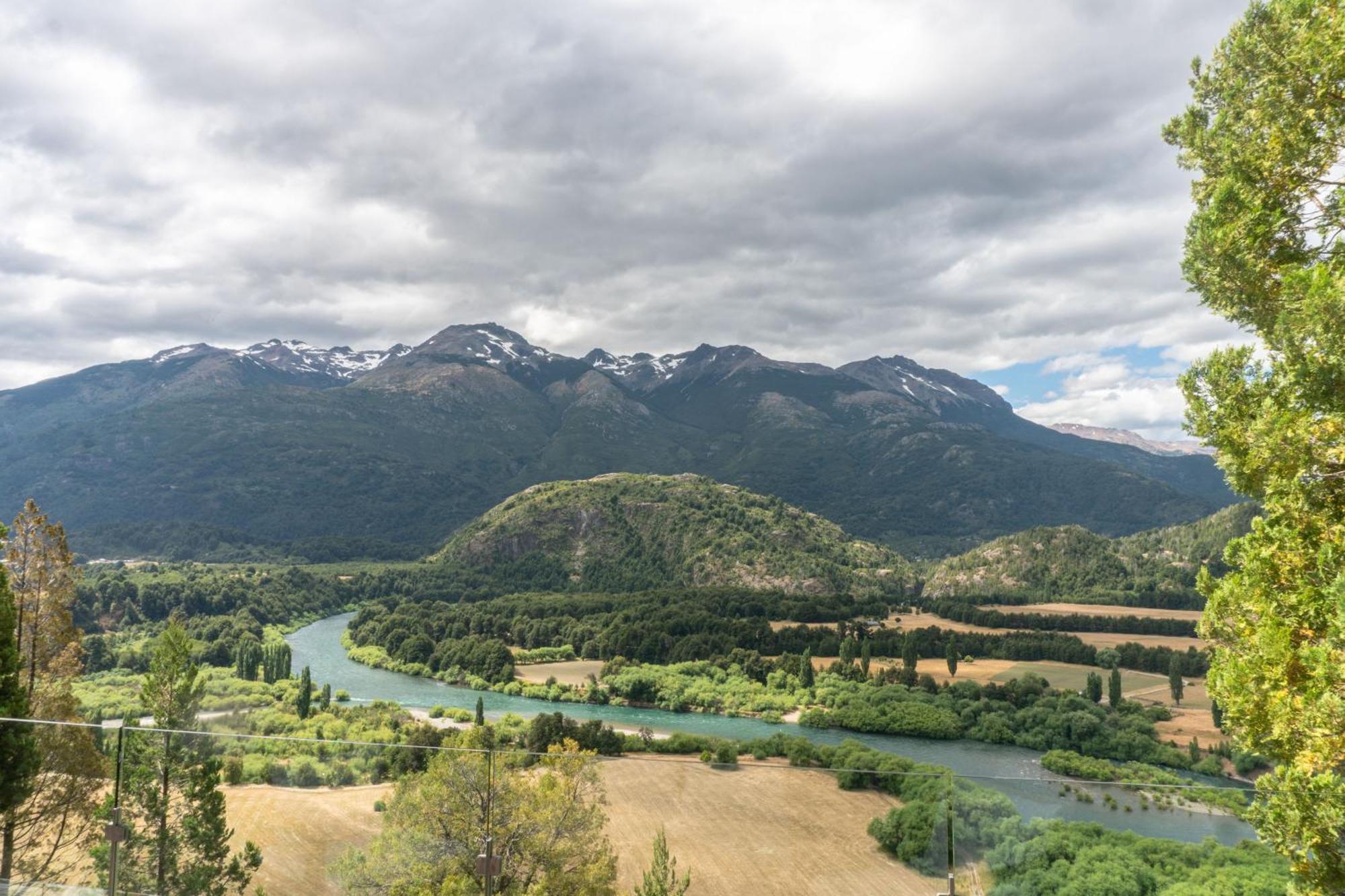 Uman Lodge Patagonia Chile ฟูตาเลวฟู ภายนอก รูปภาพ