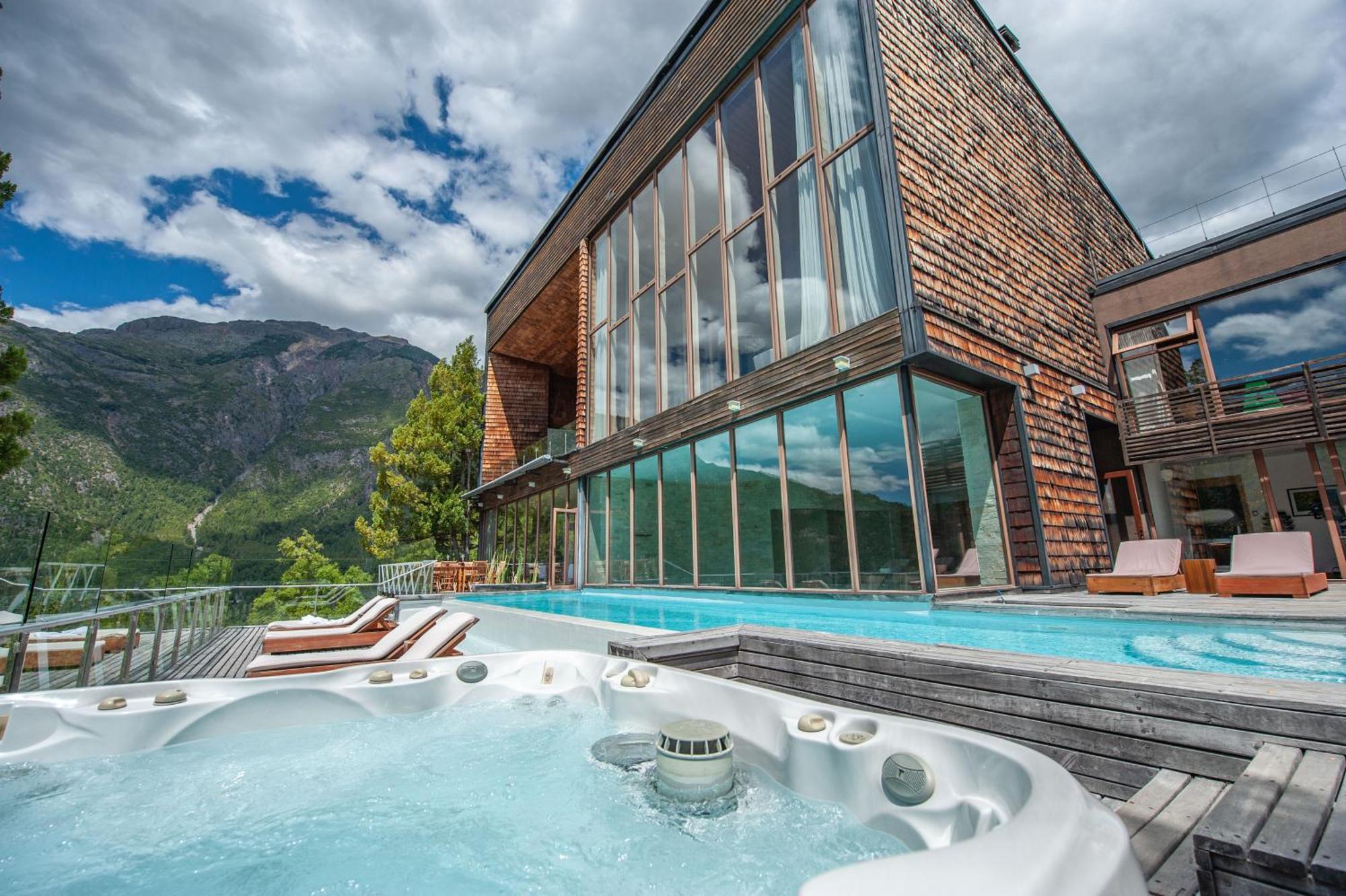Uman Lodge Patagonia Chile ฟูตาเลวฟู ภายนอก รูปภาพ